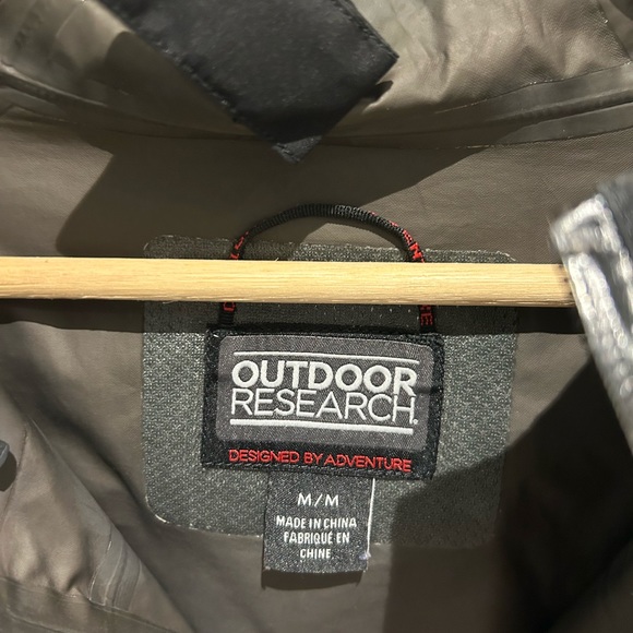 Outdoor Research rain jacket - Picture 2 of 4